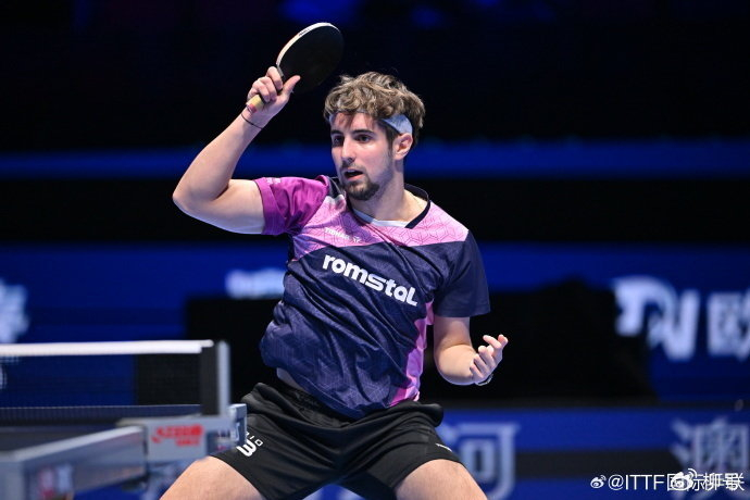 中国男乒双星闪耀WTT突尼斯赛首日，周启豪陈垣